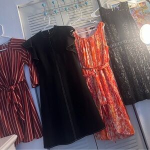 4- Dresses size small.Please look pictures and video for better description!!❣️